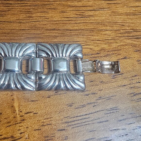 Panel Bracelet - Picture 8 of 9